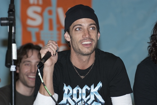 Photo Coverage: ROCK OF AGES and VH1 Save The Music Visit PS/IS 111 Image