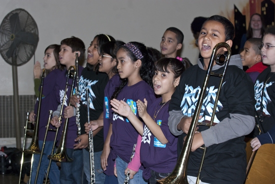 Photo Coverage: ROCK OF AGES and VH1 Save The Music Visit PS/IS 111 Image