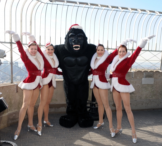 Photo Flash: Radio City Rockettes Light Up The Empire State Building  Image