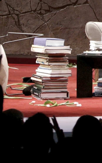 Photo Coverage: The New Cast of GOD OF CARNAGE Debuts! Image
