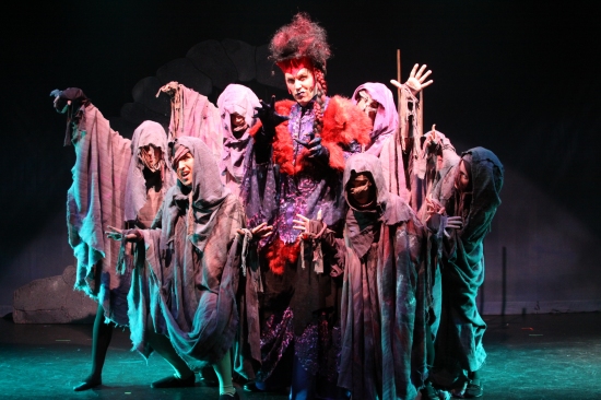 Photo Flash: KNIGHT BEFORE CHRISTMAS at Downtown Cabaret Theatre Image