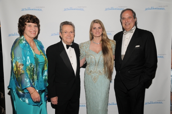 Photo Coverage: Broadway Salutes Arts Horizons Image