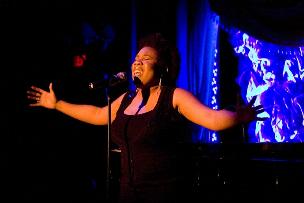 Photo Flash: Melinda Doolittle Debuts at FEINSTEIN'S Image