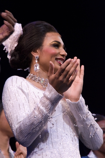 Photo Coverage: Opening Night of DREAMGIRLS at the Apollo Curtain Call Image