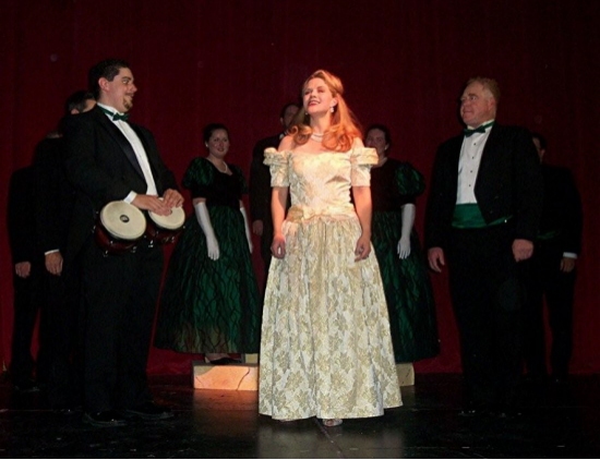 Photo Coverage: Broadway's Sarah Pfisterer Stars in Reagle Christmas Spectacular Image