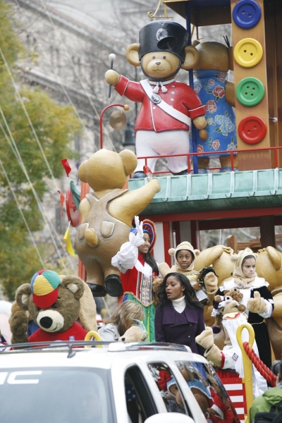 Photo Coverage: The 83rd Edition of the 'Macy's Thanksgiving Day Parade' - The Women Image