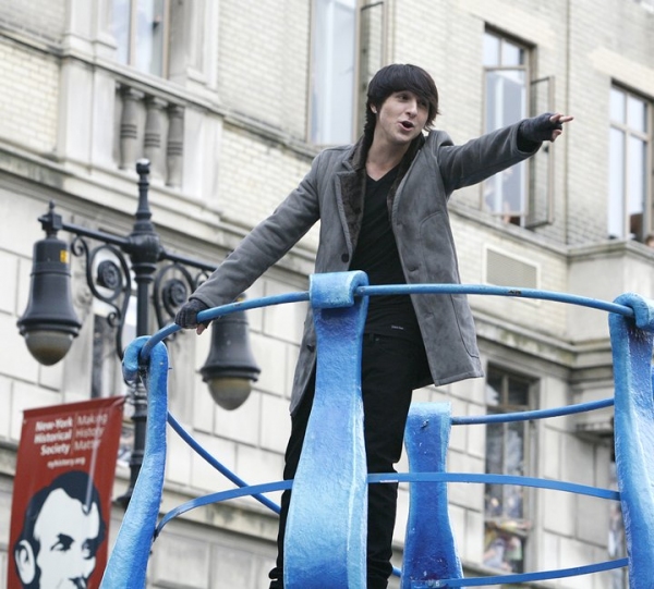 Photo Coverage: The 83rd Edition of the 'Macy's Thanksgiving Day Parade' - The Men Image