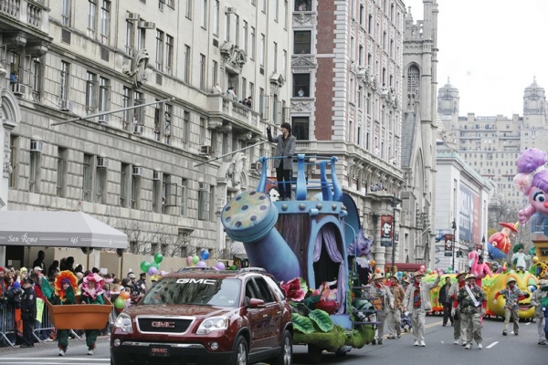 Photo Coverage: The 83rd Edition of the 'Macy's Thanksgiving Day Parade' - The Men Image