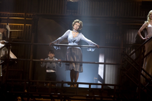 Photo Flash: NINE Opens Nationwide on December 25 Image