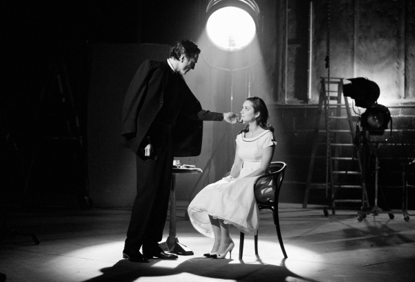 Daniel Day-Lewis and Marion Cotillard Photo