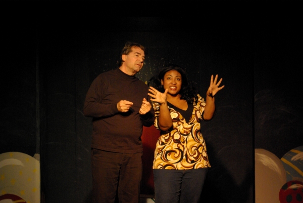 Photo Flash: Laurel Mill Playhouse Presents UH OH HERE COMES CHRISTMAS Image