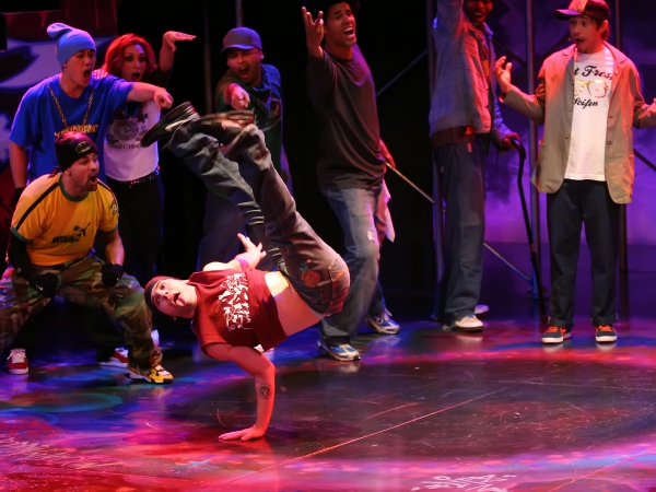 Photo Coverage: GROOVALOO Freestyle at the Union Square Theatre Image