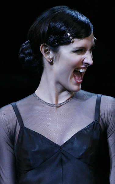 Photo Coverage: Ashlee Simpson-Wentz Debuts in CHICAGO! Image