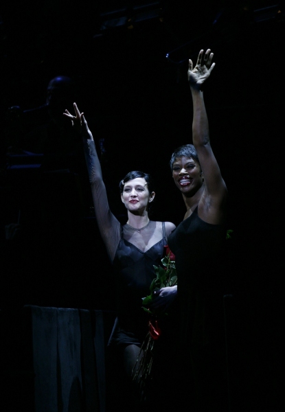 Photo Coverage: Ashlee Simpson-Wentz Debuts in CHICAGO! Image