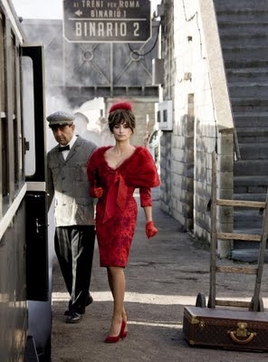 Photo Flash: More Penelope in NINE! Image