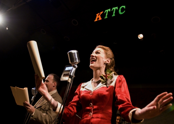 Photo Flash: IT'S A WONDERFUL LIFE: A LIVE RADIO PLAY at Taproot Theatre Image