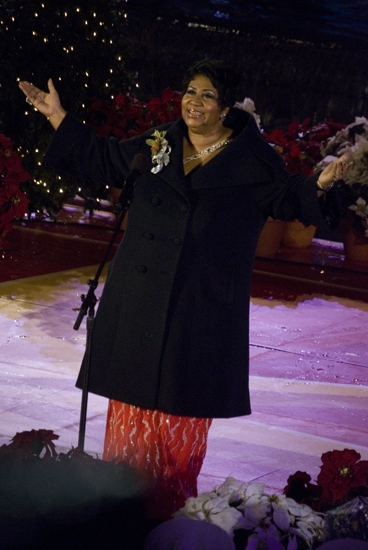 Photo Coverage: 2009 Rockefeller Christmas Tree Lighting! Image