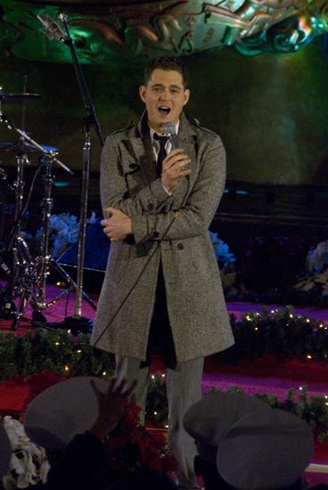 Photo Coverage: 2009 Rockefeller Christmas Tree Lighting! Image