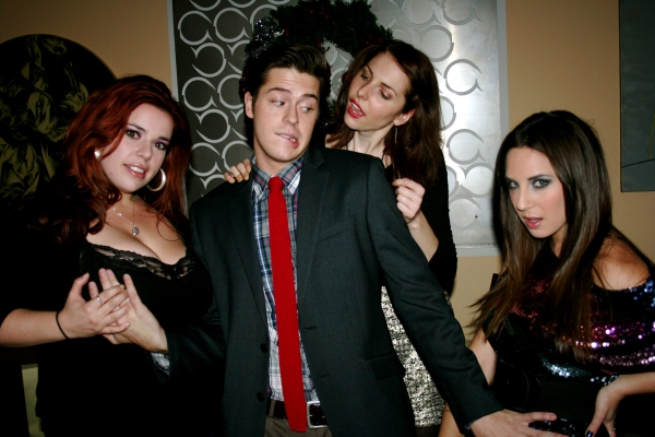 Photo Coverage: 'The Battery's Down' at Etc. Etc.. Image