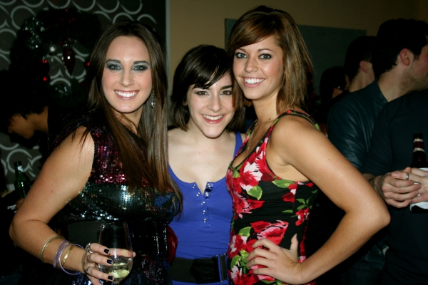 Photo Coverage: 'The Battery's Down' at Etc. Etc.. Image