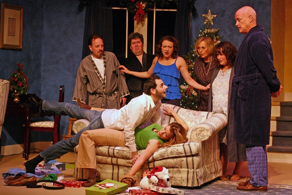Photo Flash: SEASON'S GREETINGS at TheatreWorks New Milford Image