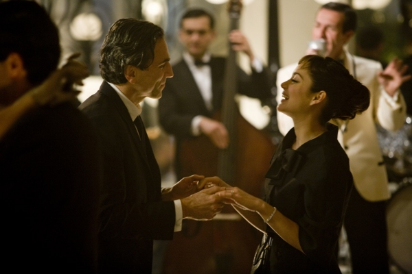 Photo Flash: More NINE! Image