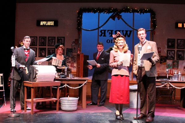 Photo Flash: IT'S A WONDERFUL LIFE at Downtown Cabaret Image