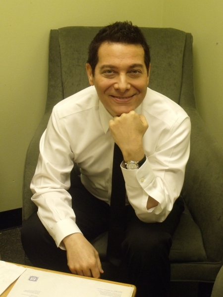 Photo Coverage: Michael Feinstein and Cheyenne Jackson Sign and Sing at Barnes & Noble Image