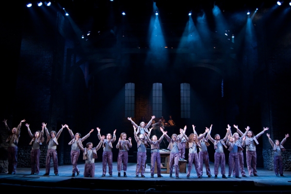 Photo Flash: Hugh Panaro in Walnut Street Theater's OLIVER! Image