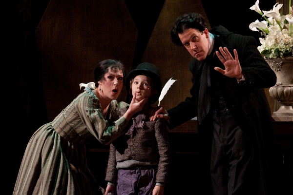 Photo Flash: Hugh Panaro in Walnut Street Theater's OLIVER! 