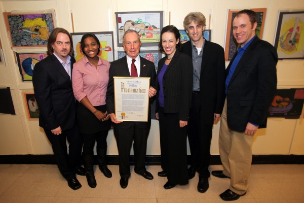 Photo Preview: Mayor Bloomberg Meets Founding Directors On Epic Theatre Ensemble Day Image