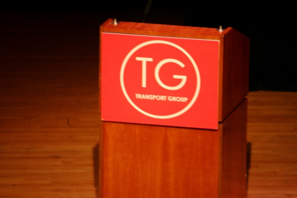 Photo Coverage: Transport Group Honors McNally & Mantello at 'Gimme A Break!' Benefit Image