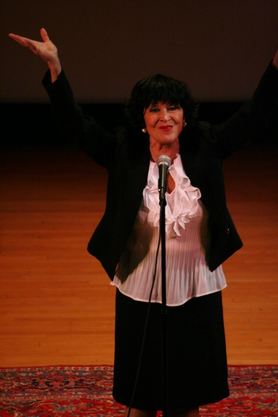 Photo Coverage: Transport Group Honors McNally & Mantello at 'Gimme A Break!' Benefit 