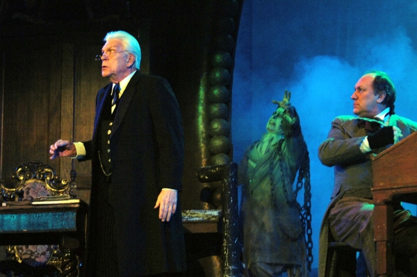 Photo Flash: Pittsburgh CLO’s A MUSICAL CHRISTMAS CAROL Image