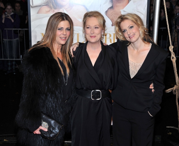 Rita Wilson, Meryl Streep & Alexandra Wentworth  Photo