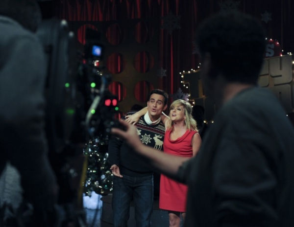 Photo Flash: Cheyenne Jackson & Jane Krakowski on Tonight's '30 Rock'! Image