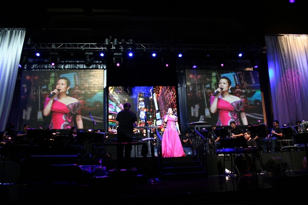 Photo Coverage: Lea Salonga's YOUR SONGS Concert Image