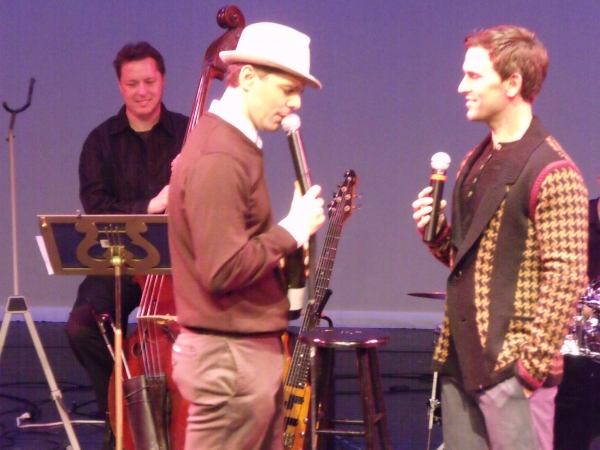 Photo Coverage: Daniel Reichard's 'Gettin' on the Good List' Christmas Show Image