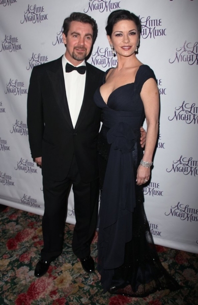  Alexander Hanson & Catherine Zeta-Jones Photo