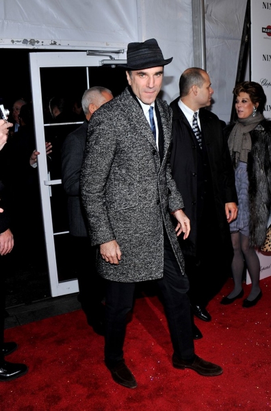 Photo Coverage: NINE Film Premieres in New York City at the Ziegfeld Theatre! Image