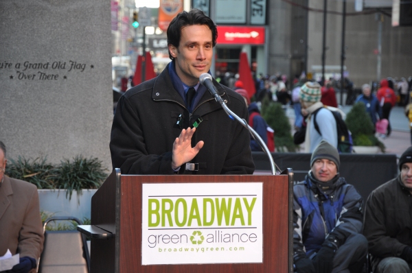 Photo Coverage: Broadway Green Alliance E-Waste Collection  Image