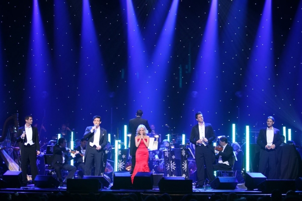 Exclusive Performance Coverage: Il Divo & Kristin Chenoweth Holiday Concert Image