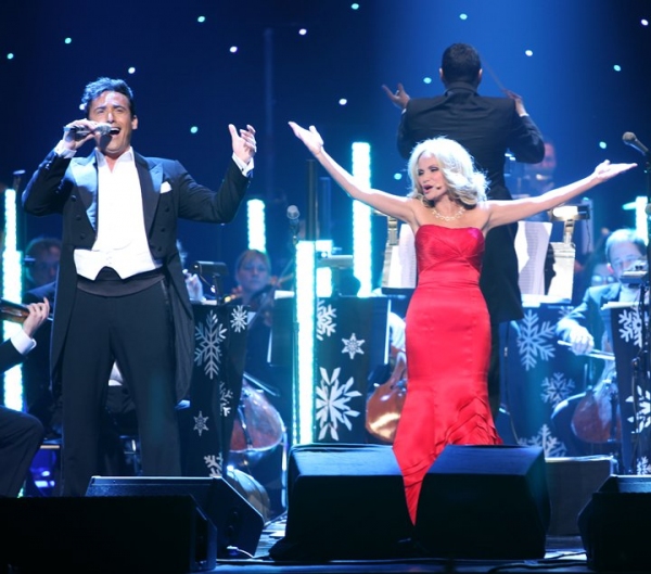 Exclusive Performance Coverage: Il Divo & Kristin Chenoweth Holiday Concert Image