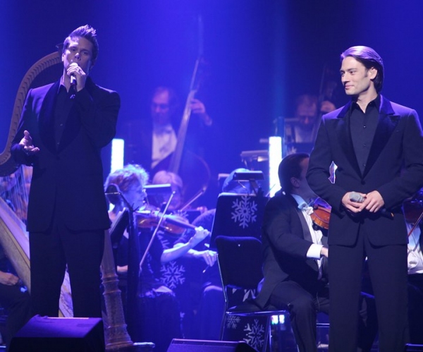 Exclusive Performance Coverage: Il Divo & Kristin Chenoweth Holiday Concert Image