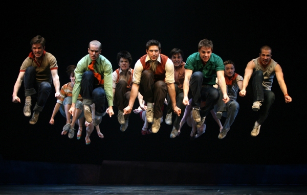 Photo Coverage: New TONYs Take the Stage in WEST SIDE STORY! Image