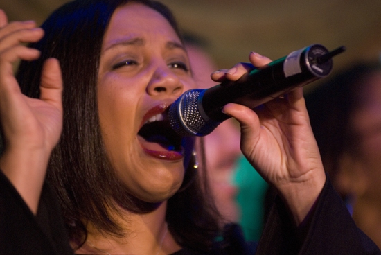 Photos: Mraz & More Sing for True Colors Image