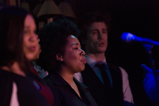 Photos: Mraz & More Sing for True Colors Image