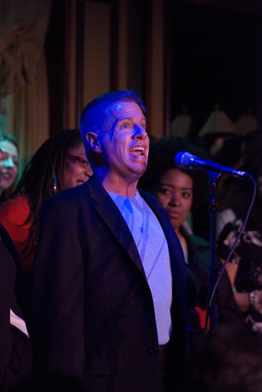 Photos: Mraz & More Sing for True Colors Image