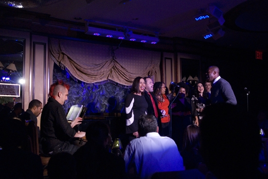 Photos: Mraz & More Sing for True Colors Image