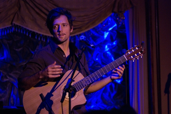 Photos: Mraz & More Sing for True Colors Image
